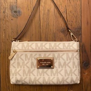 Michael Kors wristlet wallet